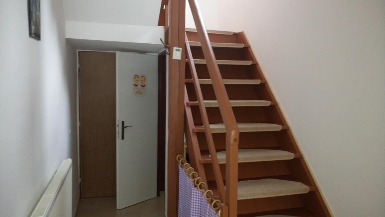 Chaloupka Albrechtice Villa Albrechtice v Jizerskych horach Buitenkant foto